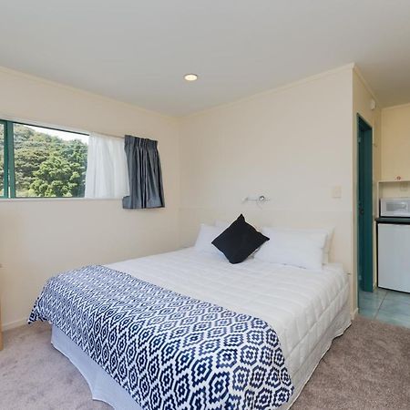 Te Tiriti Motel Paihia Kültér fotó