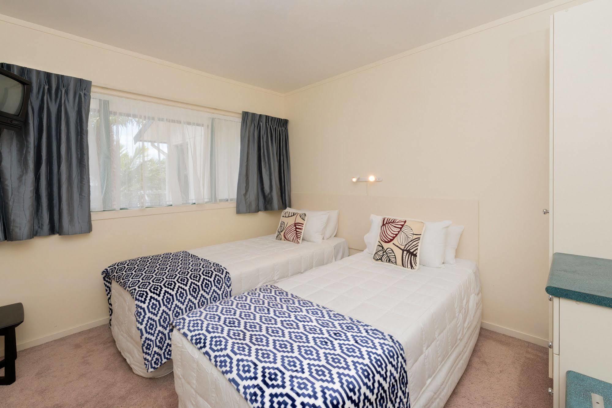 Te Tiriti Motel Paihia Kültér fotó